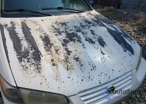 1999 Toyota Camry Le/Xle z USA, uszkodzony, nr VIN JT2BG28K7X0331117